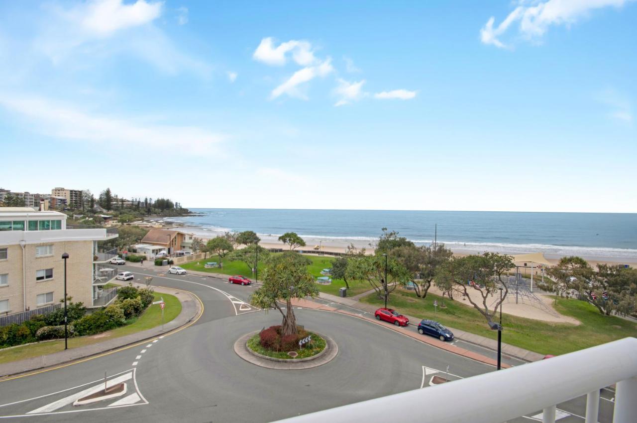 Capeview Apartments - Right On Kings Beach Caloundra Exteriör bild