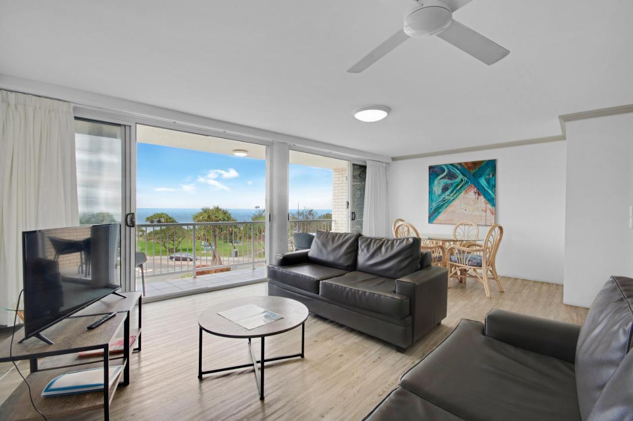 Capeview Apartments - Right On Kings Beach Caloundra Exteriör bild