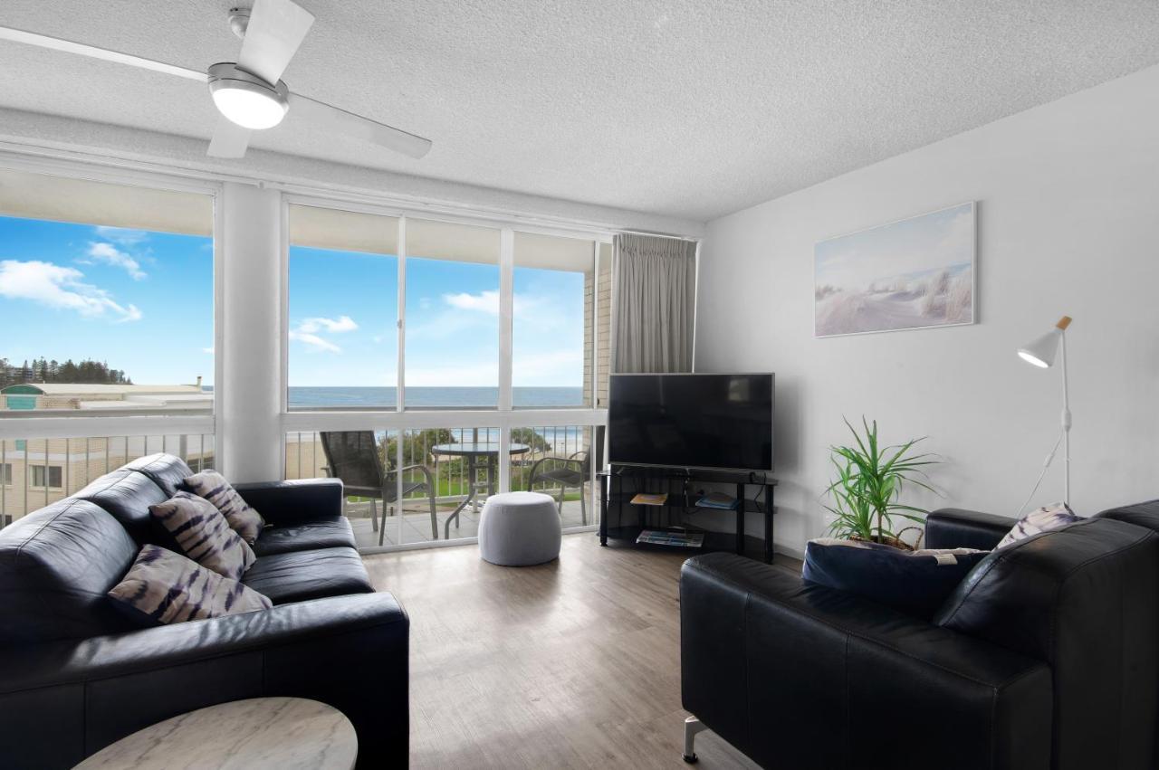 Capeview Apartments - Right On Kings Beach Caloundra Exteriör bild