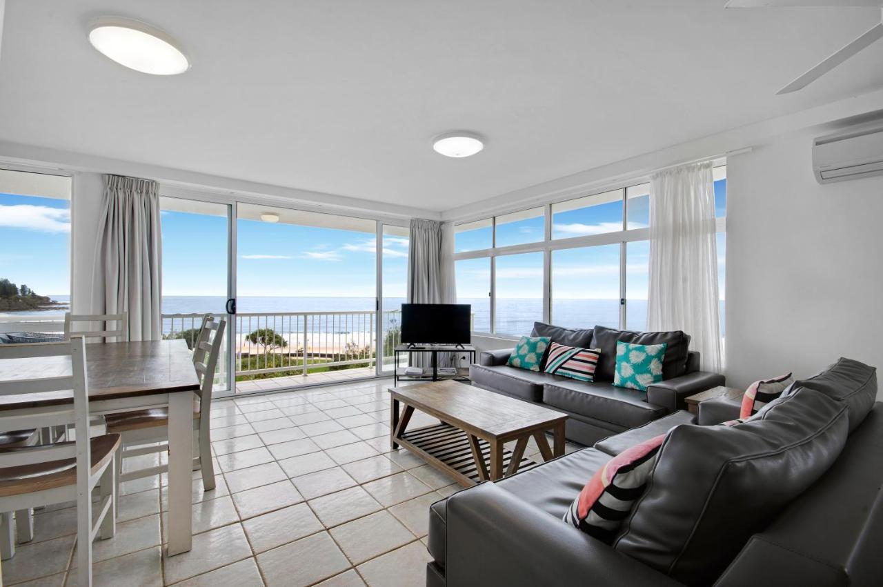 Capeview Apartments - Right On Kings Beach Caloundra Exteriör bild