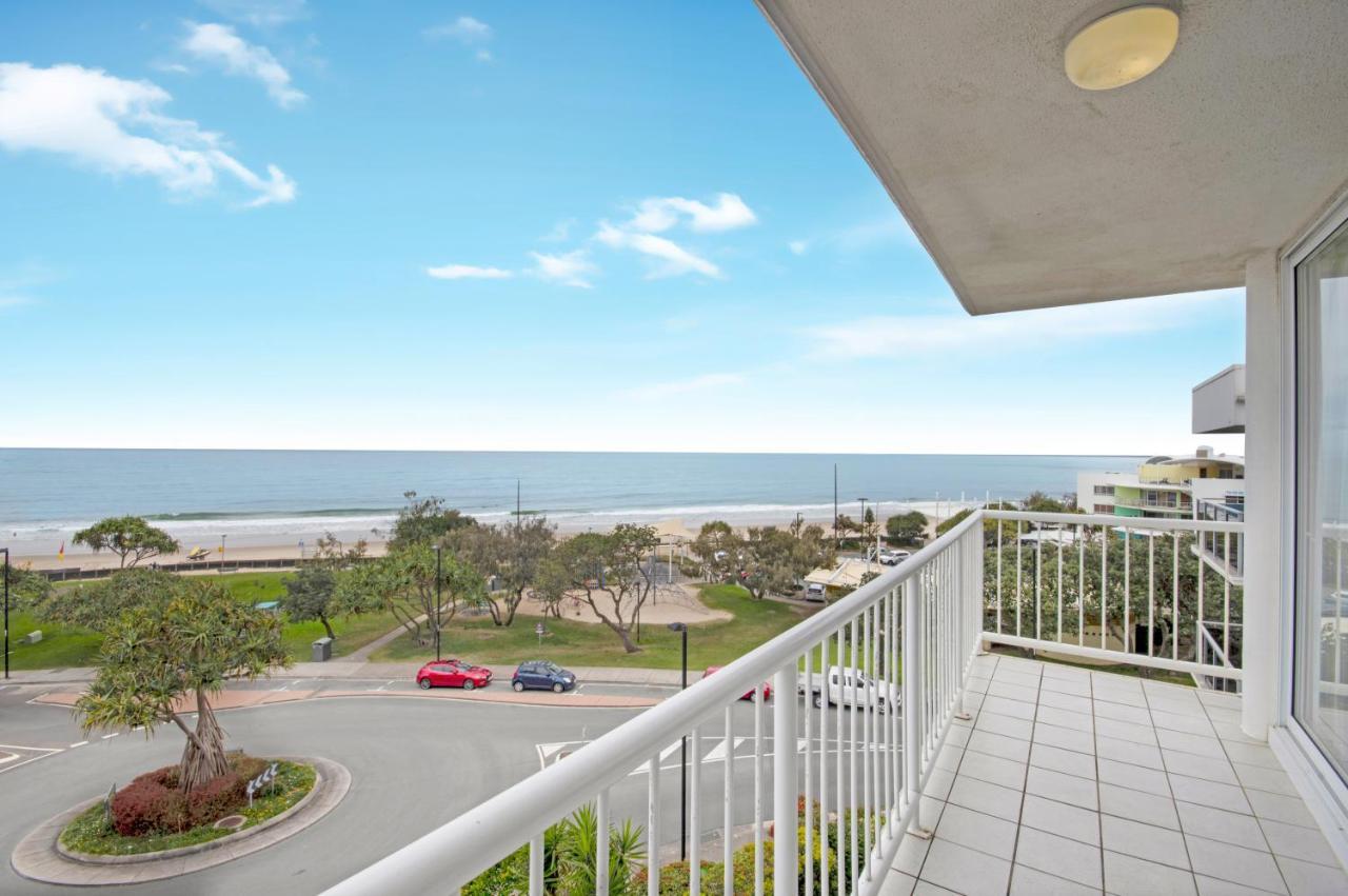 Capeview Apartments - Right On Kings Beach Caloundra Exteriör bild