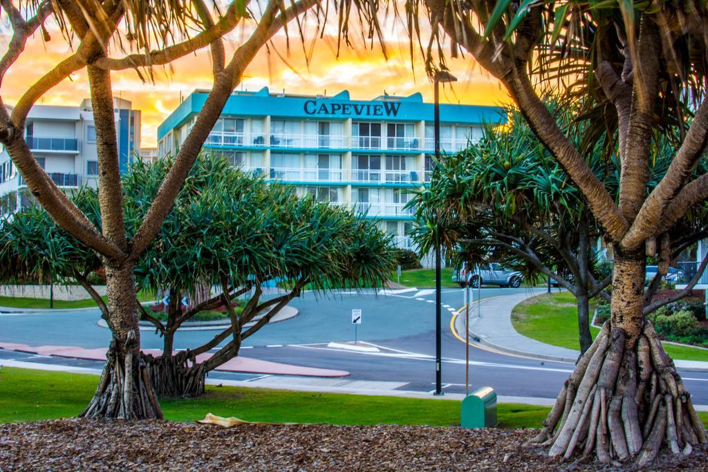 Capeview Apartments - Right On Kings Beach Caloundra Exteriör bild